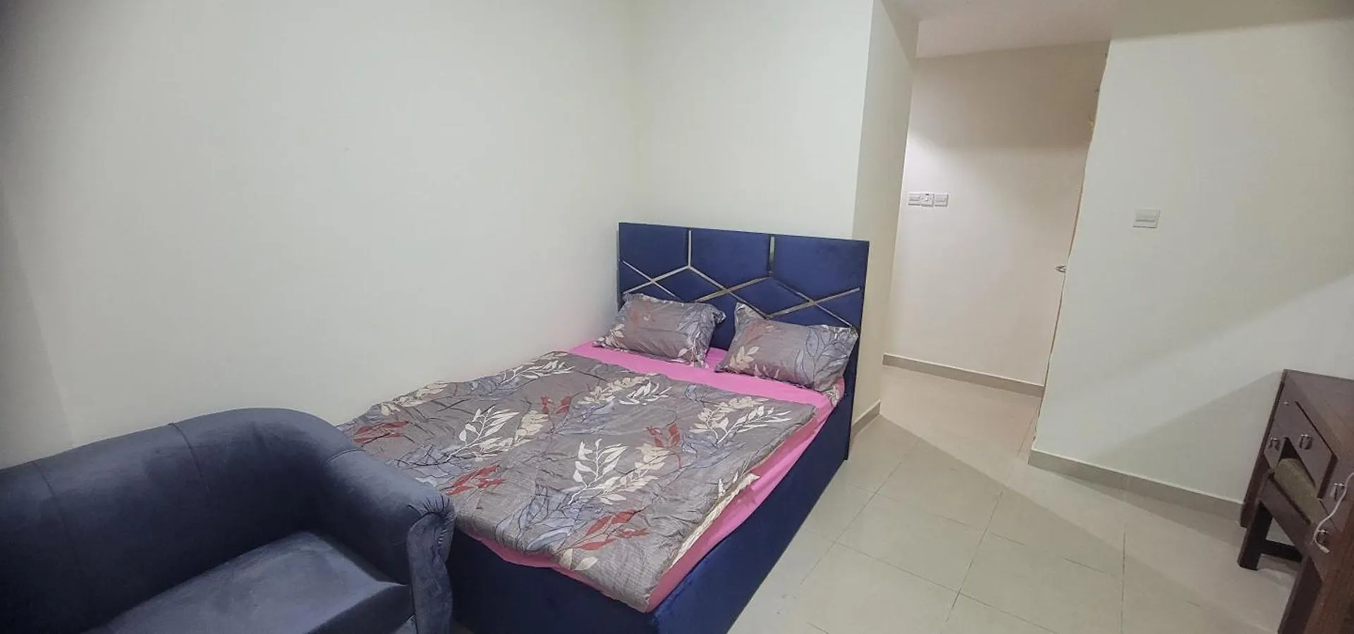 Dubai Home 406B-16 Homestay